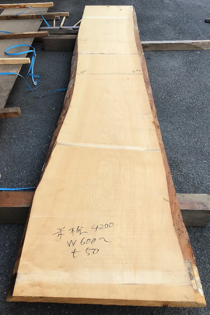 木材 ［板 米ヒバ 木板無目枠90mmX90mmX3000mm その他の住宅設備